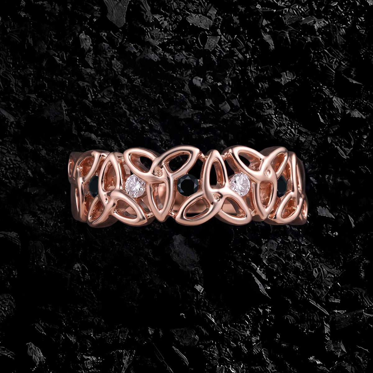 Eternal Celtic Knot Band Ring With Black Moissanite & Lab Diamond Accents