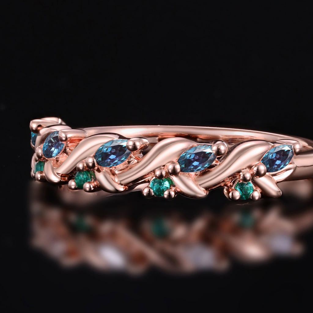 Lab Emerald & Lab Alexandrite Twisted Band Ring