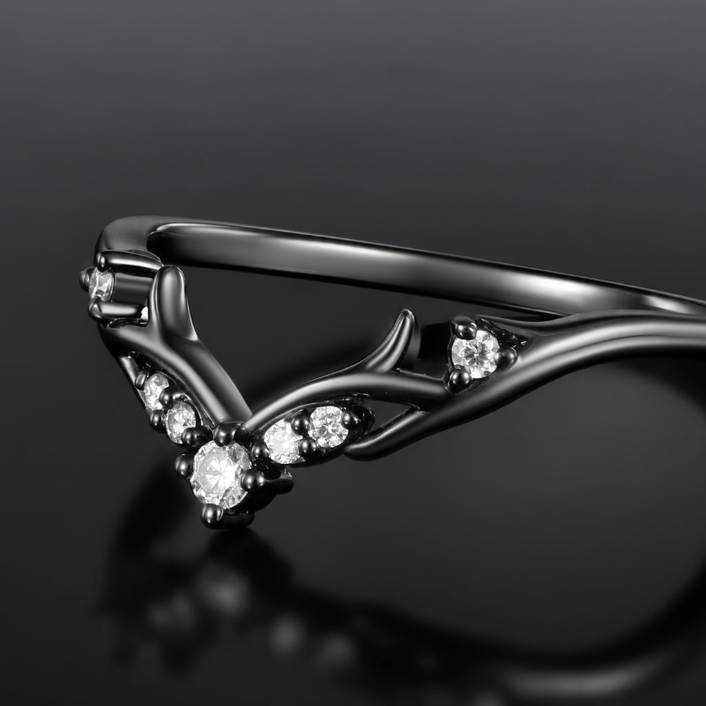 Lab Diamond Horned Crown Gothic Curved Band Ring