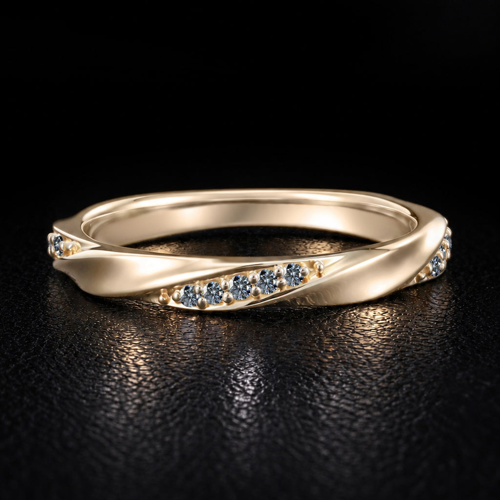 Pavé Gray Moissanite Flowing Twist Band Ring