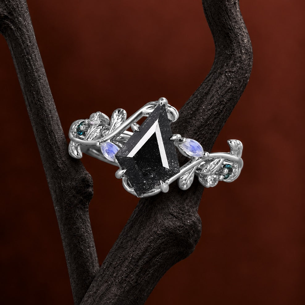 Nature inspired leaf ring
