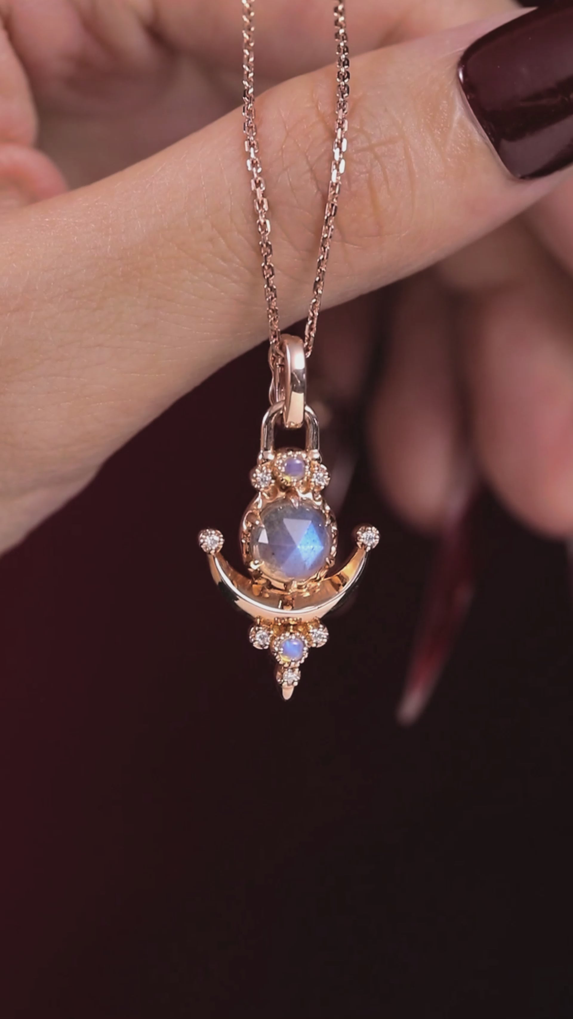 Round Cut Labradorite Moonlit Elixir Pendant Necklace